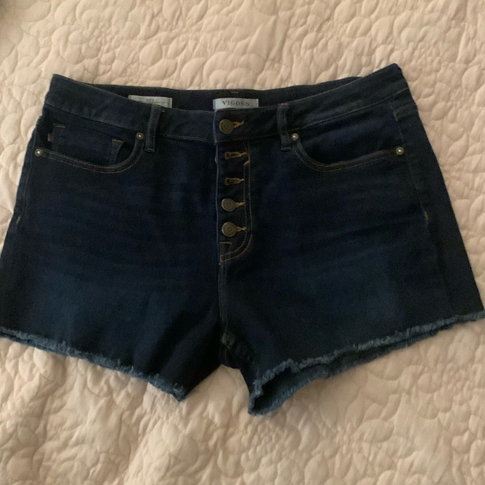 Button fly denim shorts